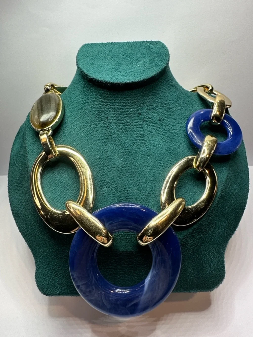 Chico's Gold-Tone Link Necklace with Deep Blue Swirled Lucite Rings - Picture 5 of 5